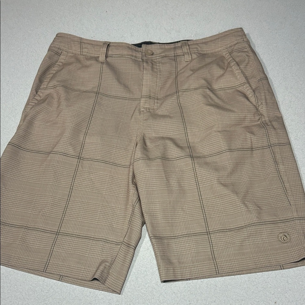 3/$20 Hang Ten Men's Beige Checkered Shorts